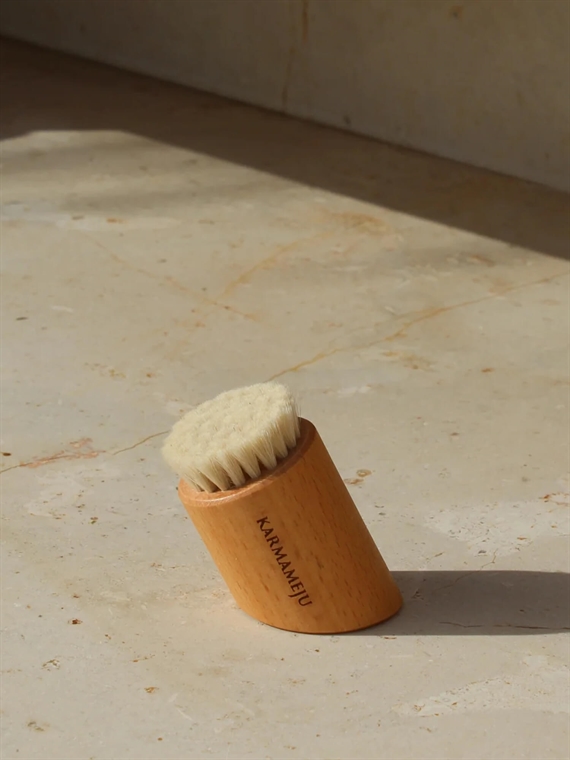 Karmameju Renew Face Brush 